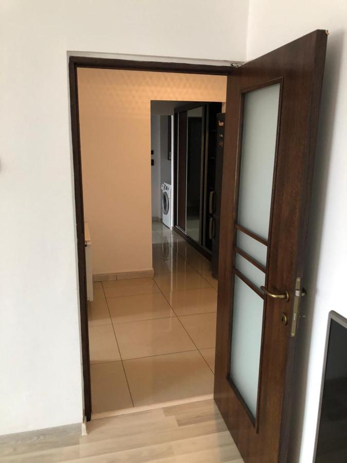 Page2 Apartament 트르고비슈테 외부 사진